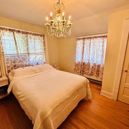 Auberge De Mon Petit Chum B&B Уэйкфилд Экстерьер фото